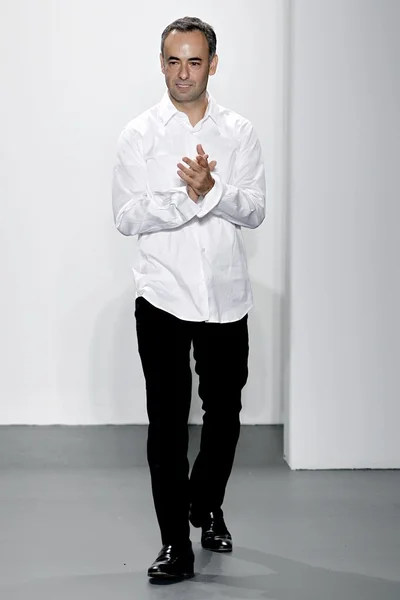 Look 35